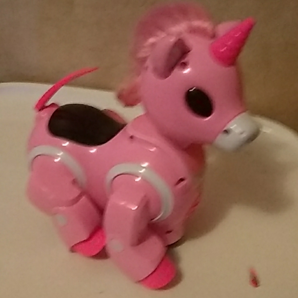 Toy unicorn